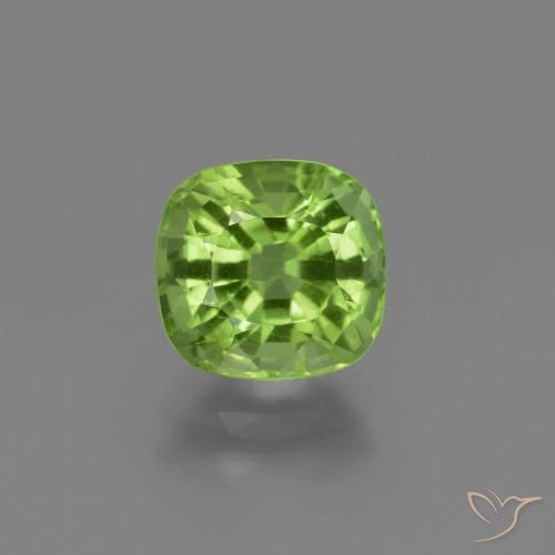 8,1 x 7,6mm kissenschliff grüner Peridot aus Myanmar, Gewicht von 2,42 ct, natürlicher Edelstein in VS-SI Reinheit, 1 Stück kissenschliff Peridot - Farbe: Lebendiges grün, Mohs-Härte von 6,5 - 7 Geeignet für den täglichen Gebrauch im Schmuck, Photo A