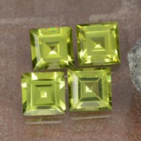 2.7ct Square Step-Cut Lively Green Peridot for sale thumb image of 2.7ct Square Step-Cut Lively Green Peridot (ID: 473768)
