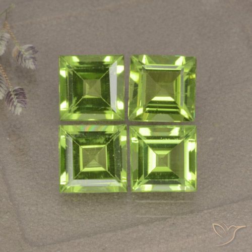 4.23ctw Natural Yellowish Green Peridot, Square, VVS-VS