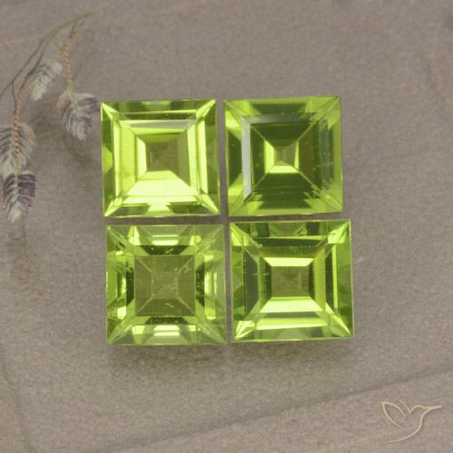 4.41ctw Natural Yellowish Green Peridot, Square, VVS-VS