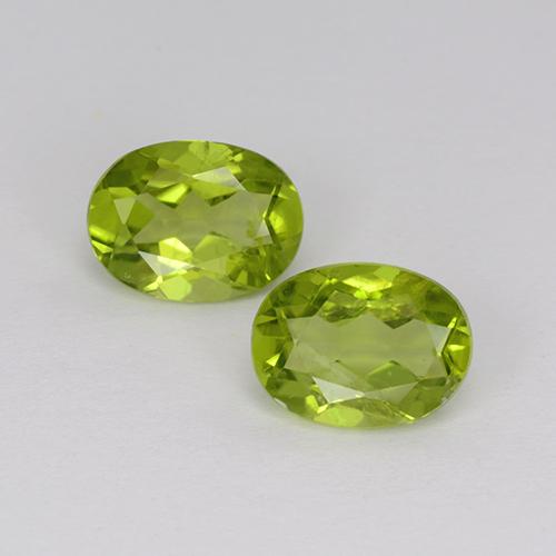 1.4ct Oval Facet Lively Green Peridot Gem for sale 1.4ct Oval Facet Lively Green Peridot Gem (ID: 484226)