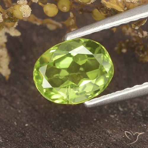1.18ct Natural Lively Yellowish Green Peridot, Oval, VS