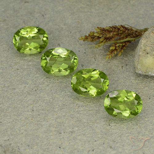 5.51ctw Natural Lively Green Peridot, Oval, VS