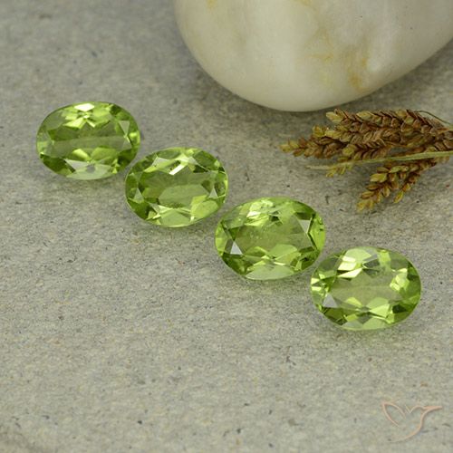 4.98 ct Oval Cut Peridot, 7.8 x 5.7 mm From China, Photo A
