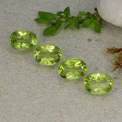 5.16 ct Oval Cut Peridot, 7.6 x 5.6 mm From China, Photo A