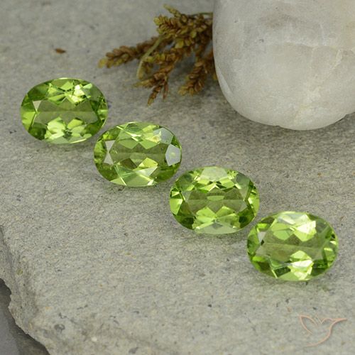 5.28 ct Oval Cut Peridot, 8 x 6 mm From China, Photo A