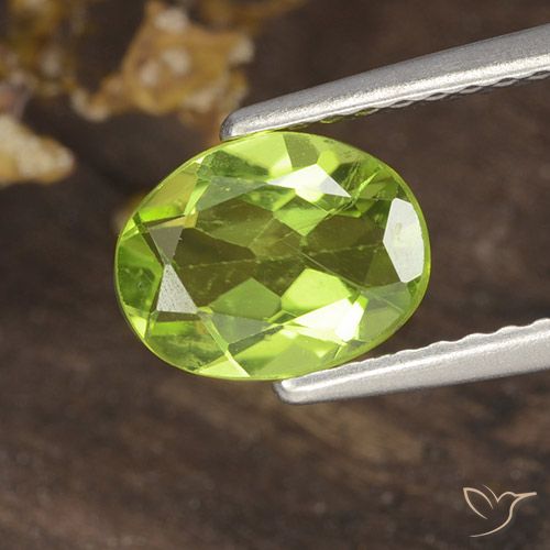 1.19 ct Oval Cut Peridot, 7.7 x 6 mm From China, Photo A