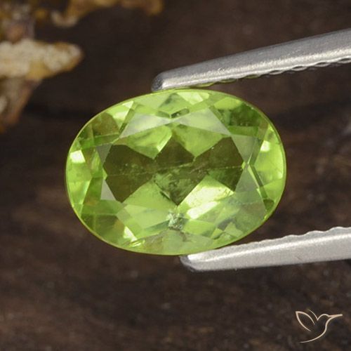 1.35 ct Oval Cut Peridot, 7.9 x 6 mm From China, Photo A
