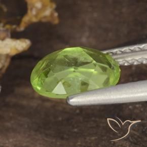 Peridot Gemstone in 8 x 6 mm (calibrated) Size for Sale, Peridot Stone in Light Green Color