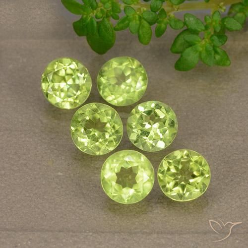 3.12 ctw Green Peridot Stones, Natural Peridot in Round Facet Shape for Sale