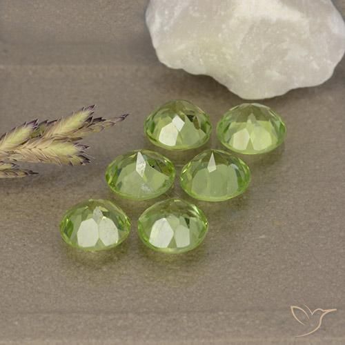 Peridot Gemstones in 5 mm (calibrated) Size for Sale, Peridot Stones in Light Lively Green Color
