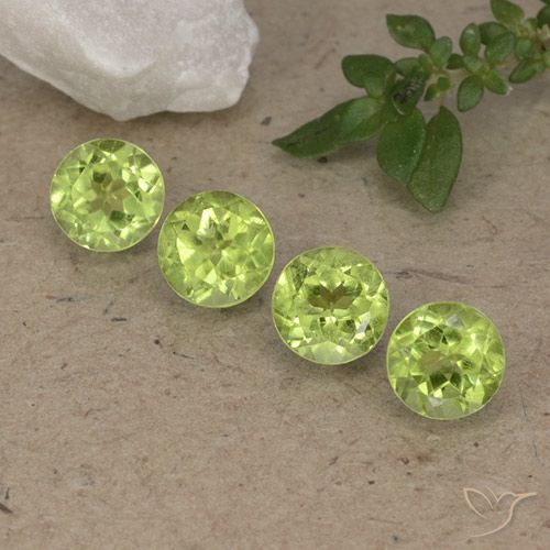2.13ctw Natural Light Lively Green Peridot, Round, VVS-VS