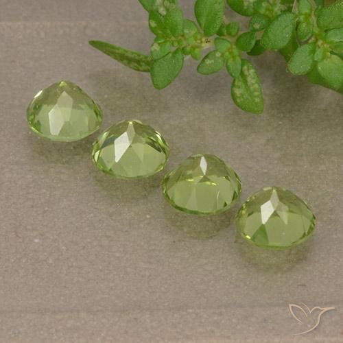 Peridot Gemstones in 4.5 mm (calibrated) Size for Sale, Peridot Stones in Light Lively Green Color