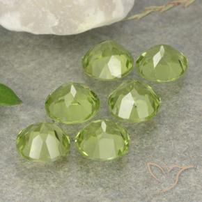 Peridot Gemstones in 4.7 mm Size for Sale, Peridot Stones in Light Lively Green Color