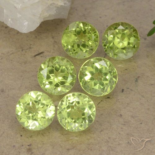 2.58ctw Natural Light Green Peridot, Round, VVS-VS