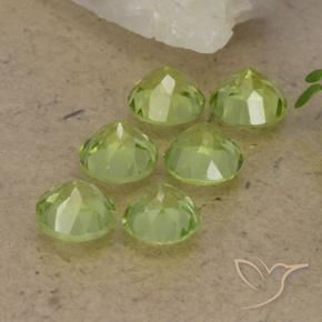 Peridot Gemstones in 4.5 mm (calibrated) Size for Sale, Peridot Stones in Light Green Color