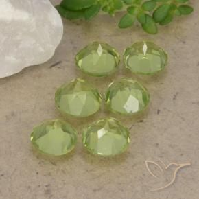 Peridot Gemstones in 4.5 mm (calibrated) Size for Sale, Peridot Stones in Light Lively Green Color