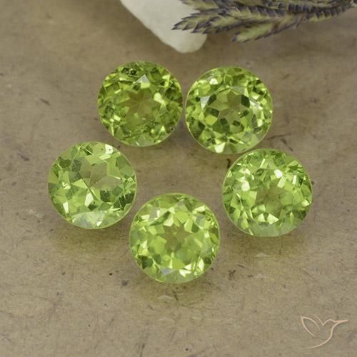 4.46ctw Natural Light Lively Green Peridot, Round, VS