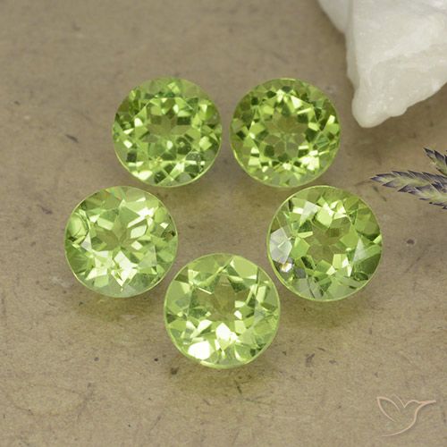 Light Lively Green Peridot Gem - 0.9ct Round Facet (ID: 490504)