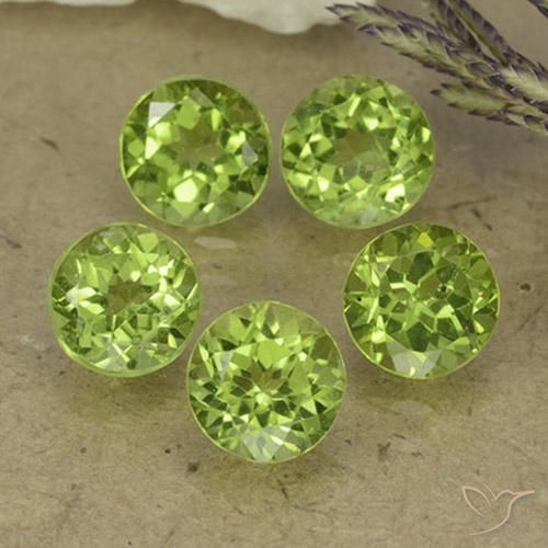 4.29ctw Natural Light Lively Green Peridot, Round, VS