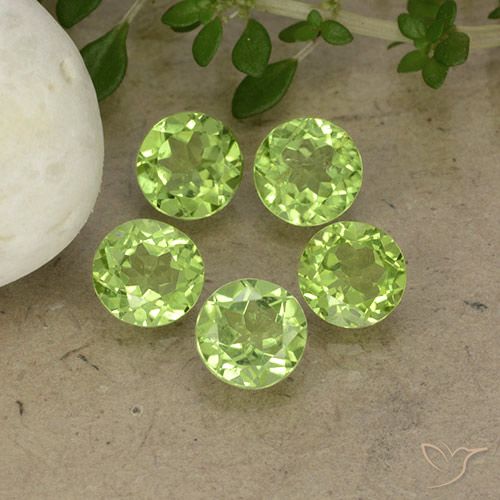 3.73ctw Natural Light Lively Green Peridot, Round, VS