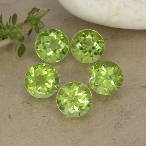 Light Lively Green Peridot Gem - 1ct Round Facet (ID: 490914)