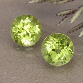 0.9ct Round Facet Lively Green Peridot for sale thumb image of 0.9ct Round Facet Lively Green Peridot (ID: 490922)