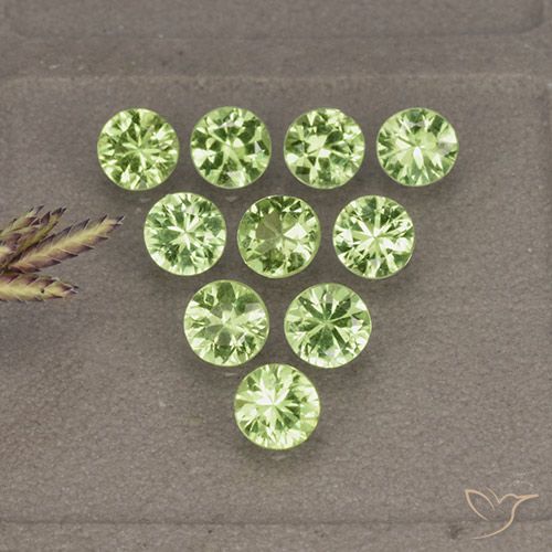 2.36ctw Natural Yellowish Green Peridot, Round, VS