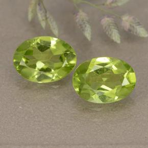 2.3ct Oval Facet Lively Green Peridot for sale thumb image of 2.3ct Oval Facet Lively Green Peridot (ID: 492474)