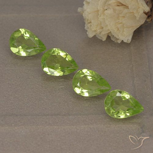2.61ctw Natural Light Lively Green Peridot, Pear Shape, VVS-VS