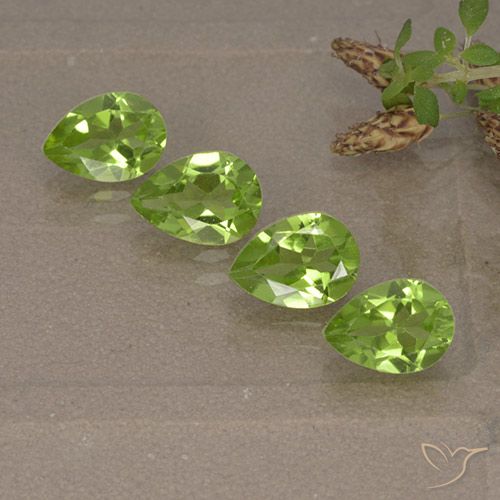 3.04ctw Natural Medium Green Peridot, Pear Shape, VS