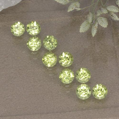 Pale Lime Green Peridot Gem - 0.1ct Round Facet (ID: 498204)