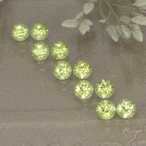 Lot of 10pc Round Lime Green Peridot from China - Size 3mm, Weight 1.32ct total / avg. 0.13ct each, Mohs Hardness 6.5 - 7 suitable for daily wear jewelry, Photo A