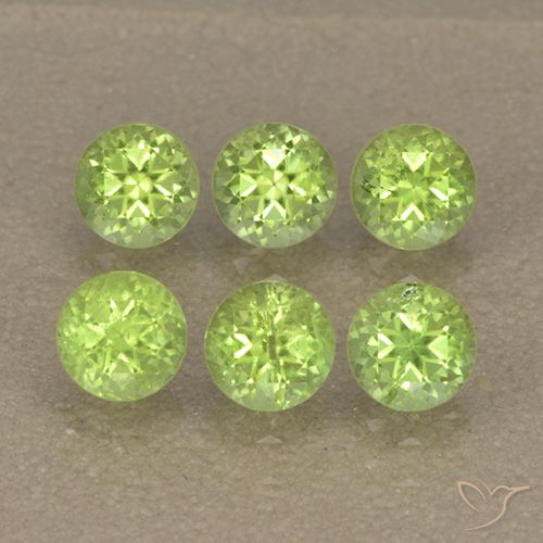 1.83ctw Natural Light Green Peridot, Round, VS