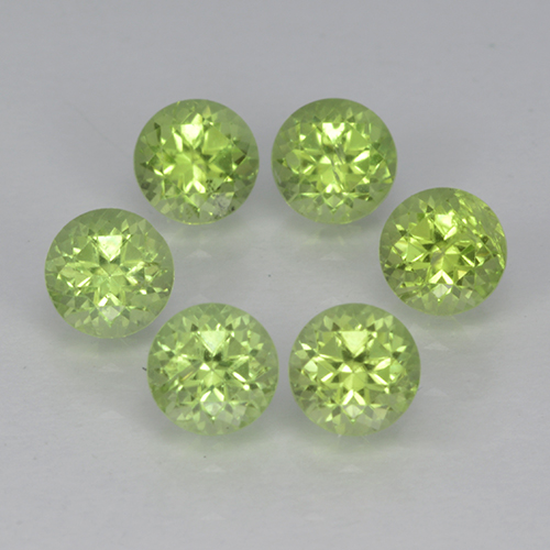 Medium Green Peridot Gem - 0.3ct Round Facet (ID: 500395)