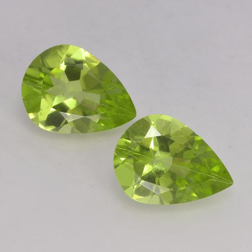 Verde medio Peridoto Gema - 1ct Corte en forma de pera (ID: 526135)