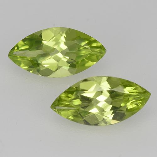Verde medio Peridoto Gema - 0.5ct Forma marquesa (ID: 526664)