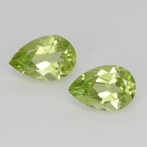 Light Green Peridot Gem - 0.4ct Pear Facet (ID: 526770)