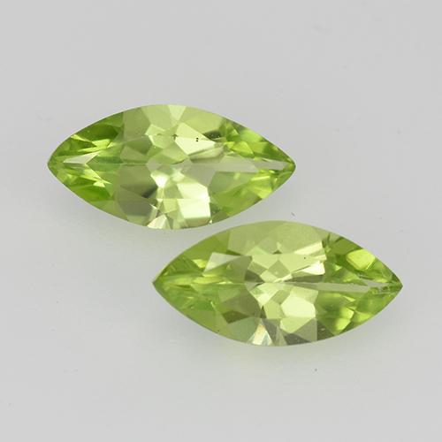Verde vivo Peridoto Gema - 0.5ct Forma marquesa (ID: 527542)