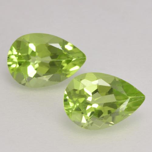 Verde vivo claro Peridoto Gema - 0.4ct Corte en forma de pera (ID: 532381)