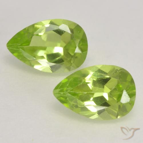 0.87ctw Natural Light Lively Green Peridot, Pear Shape, VVS-VS