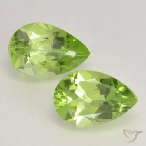 0.89ctw Natural Light Lively Green Peridot, Pear Shape, VVS-VS