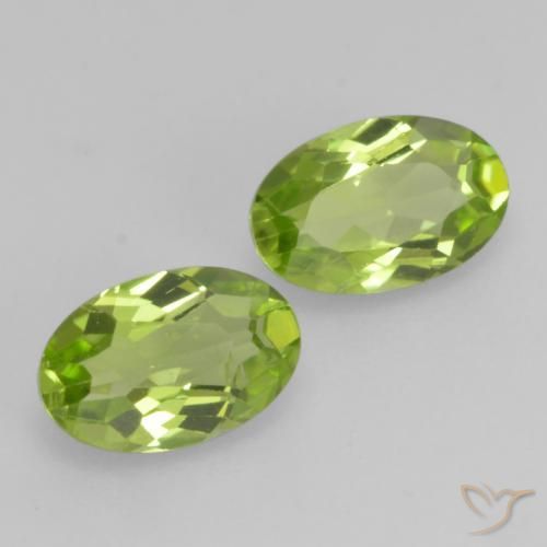 0.94 ctw Green Peridot Stones, Natural Peridot in Oval Facet Shape for Sale