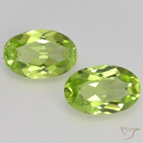 0.98 ct Oval Cut Peridot, 6.1 x 4 mm From China, Photo A