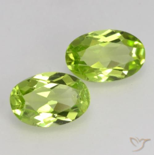 0.98 ctw Green Peridot Stones, Natural Peridot in Oval Facet Shape for Sale