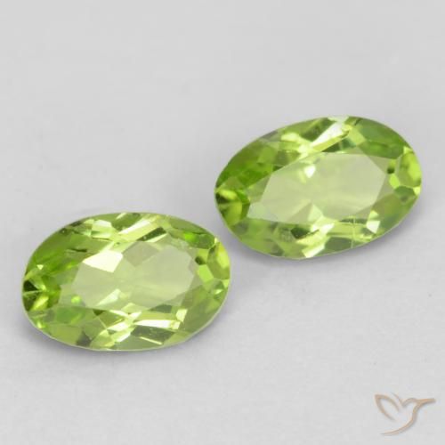 0.94 ctw Green Peridot Stones, Natural Peridot in Oval Facet Shape for Sale