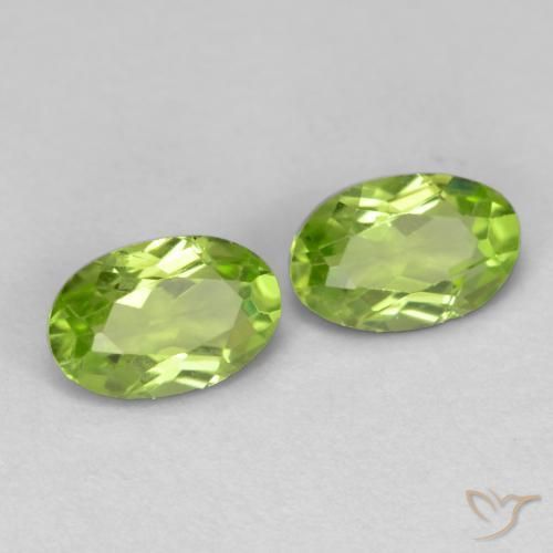 0.97 ctw Green Peridot Stones, Natural Peridot in Oval Facet Shape for Sale