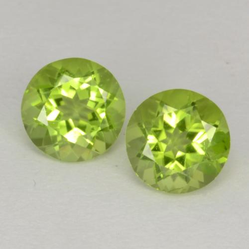 Medium Green Peridot Gem - 0.6ct Round Facet (ID: 538230)