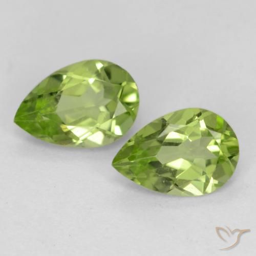0.83ctw Natural Light Lively Green Peridot, Pear Shape, VVS-VS