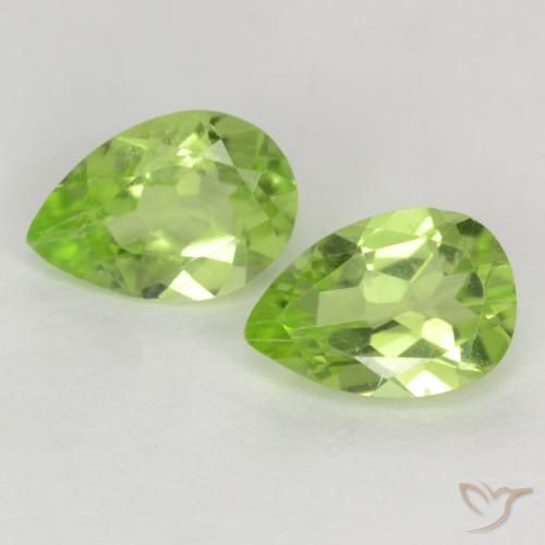 0.78ctw Naturel Vert vif et léger Péridot, En forme de poire, VVS-VS, Photo A